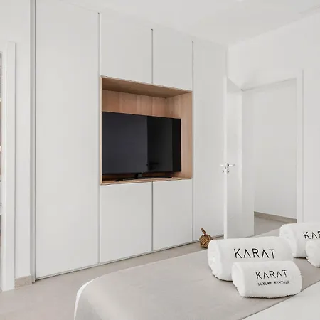 Karat Splendida Βίλα